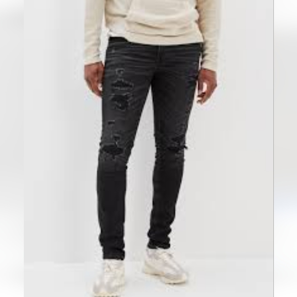 American Eagle Young Money Plaque Distressed Jeans Men's Size 38 X 32